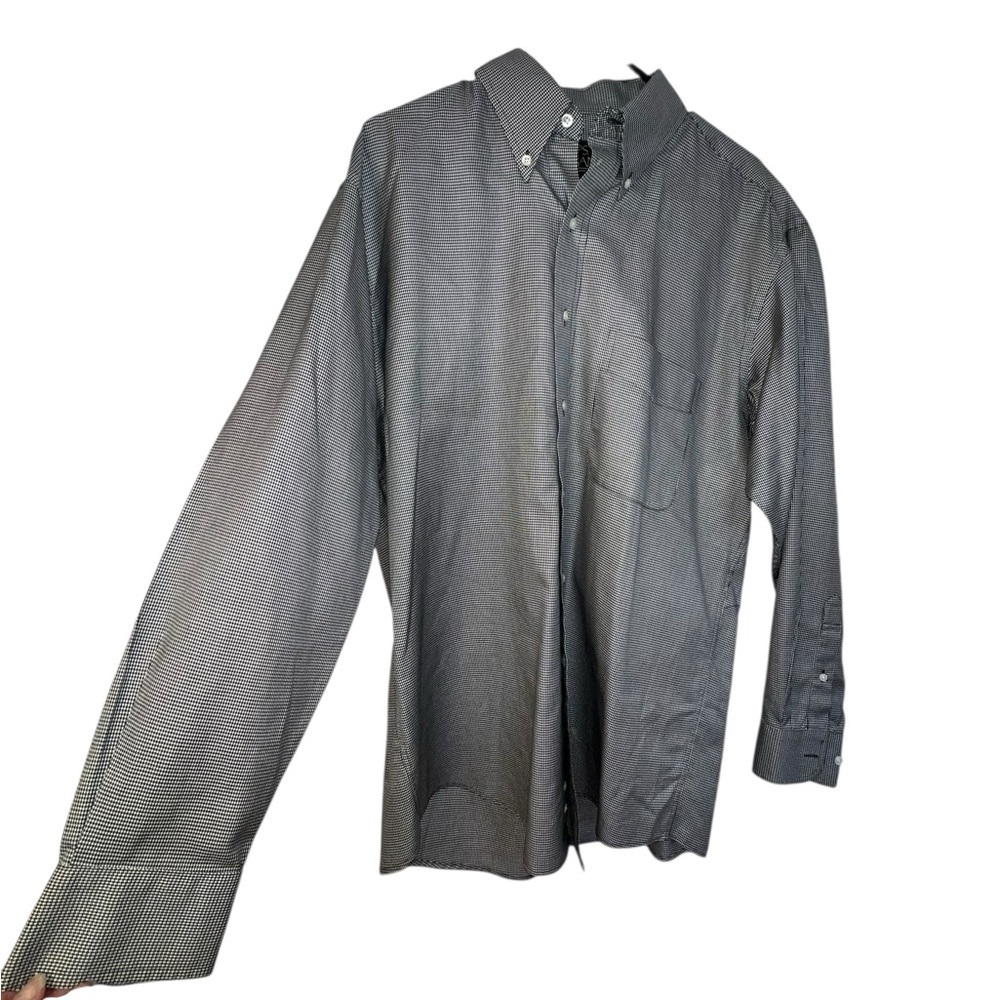 Jos.A. Bank Travelers Collection 100% Cotton - Picture 4 of 6
